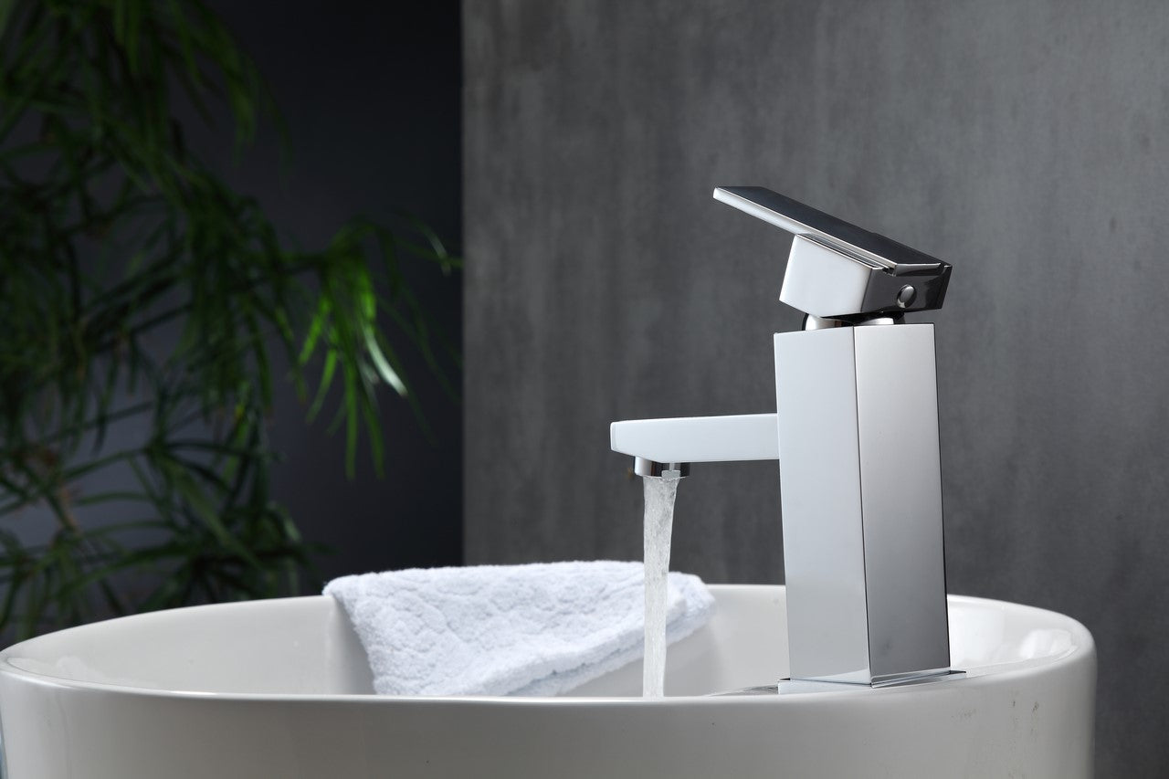 Aqua Piazza Single Lever Bathroom Vanity Faucet Chrome