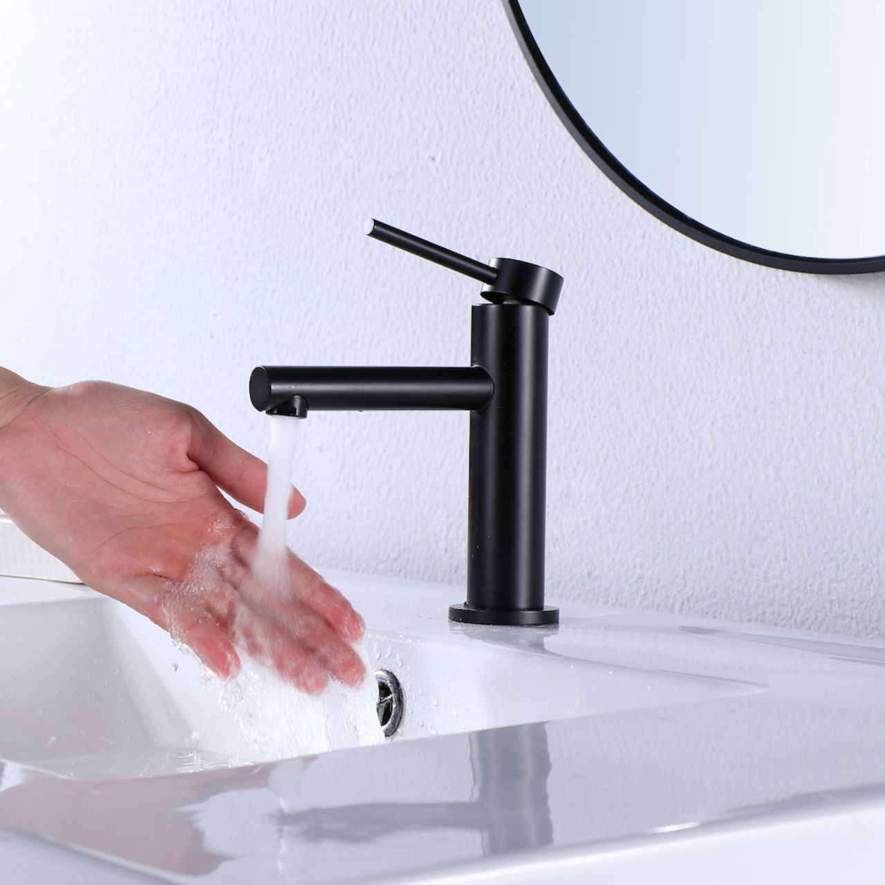 Aqua Legga Single Lever Bathroom Vanity Faucet Black