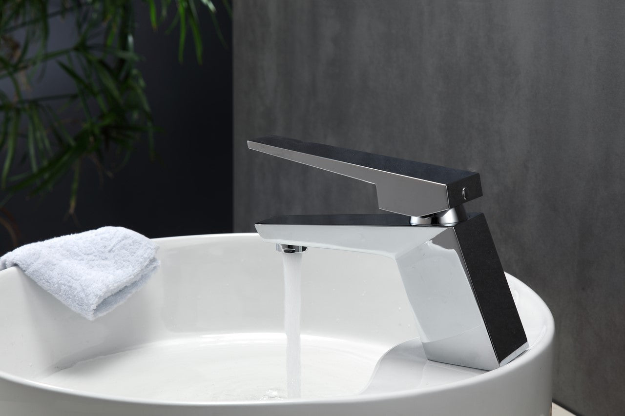 Aqua Siza Single Lever Modern Bathroom Vanity Faucet Chrome