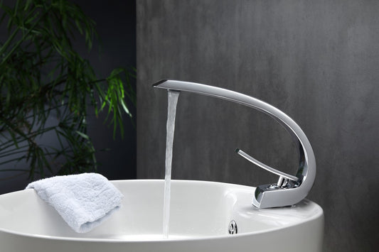 Aqua Arcco Single Lever Wide Spread Bathroom Vanity Faucet Chrome