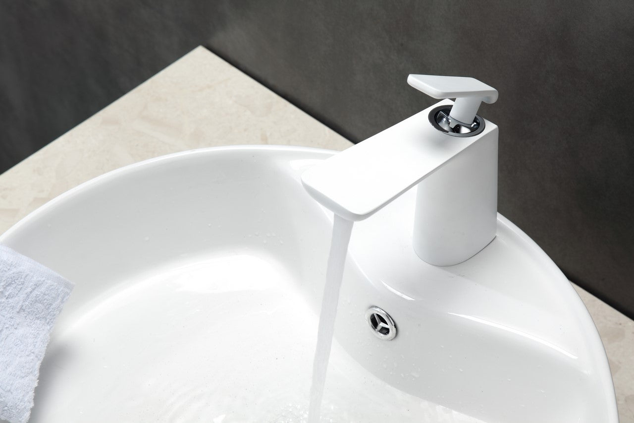 Aqua Adatto Single Lever Faucet Chrome and White