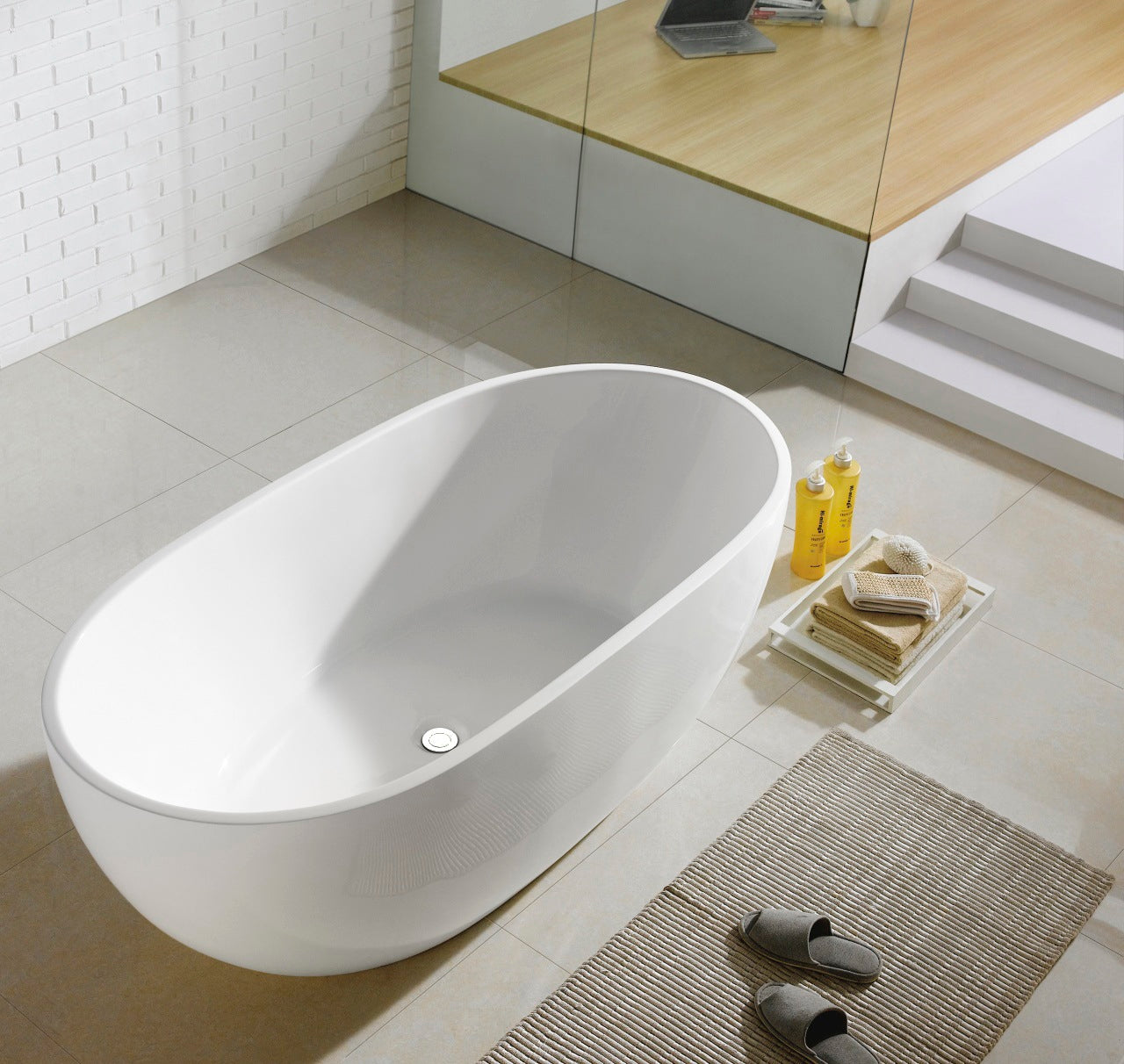 67" Kube Vernice Free Standing Bathtub Matte White - Back Order ETA 9/20