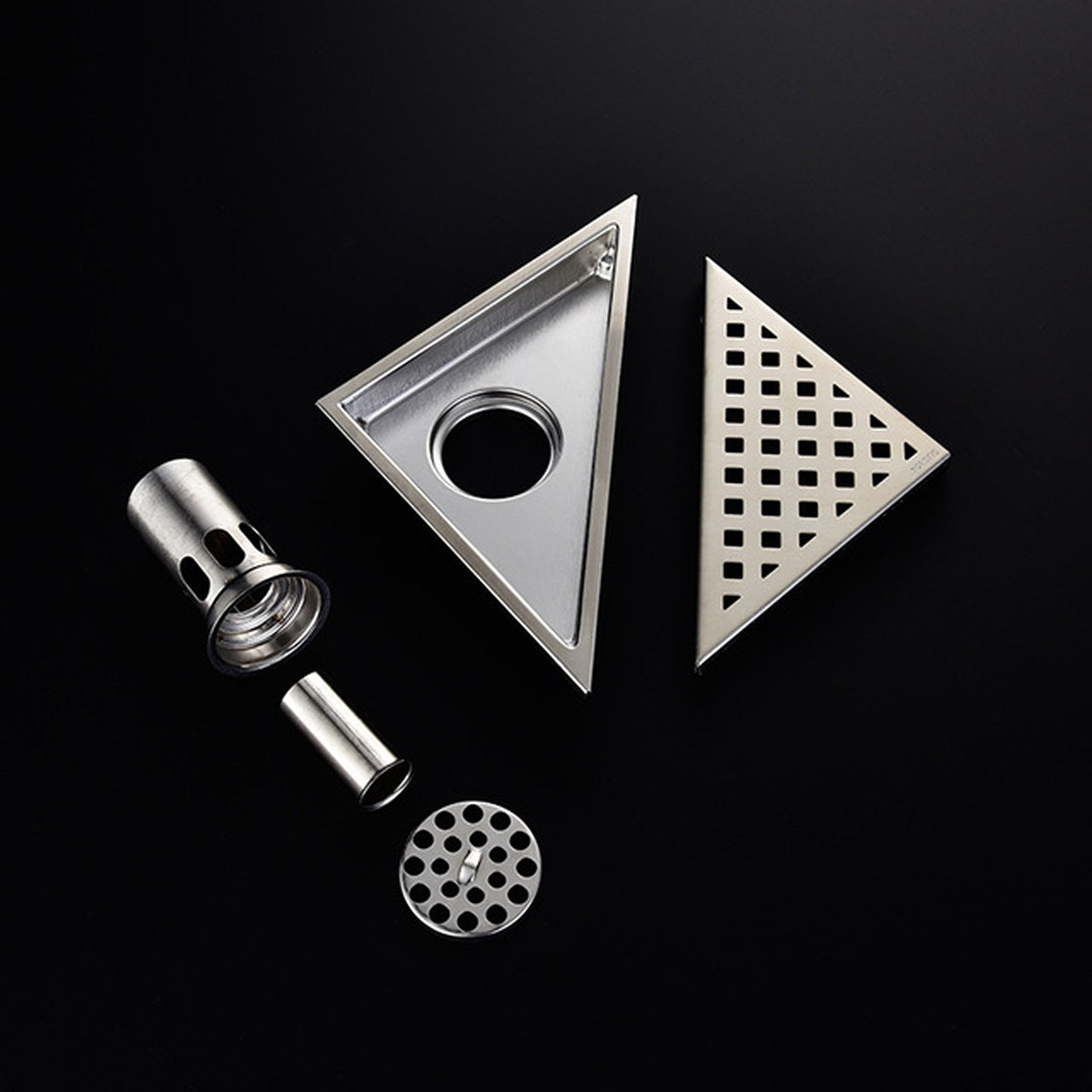 Kube 6.5" Triangle Stainless Steel Pixel Grate Chrome