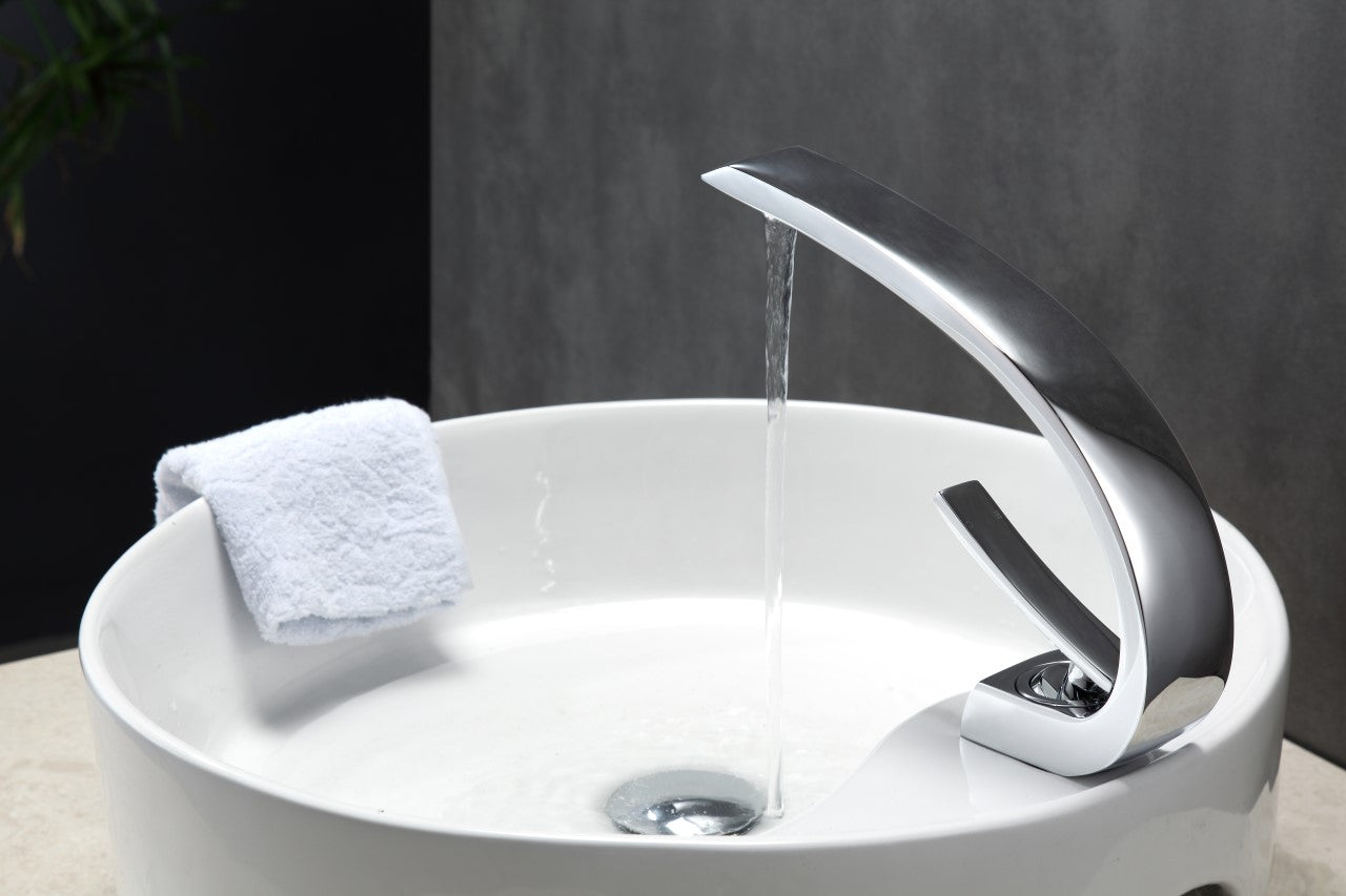 Aqua Arcco Single Lever Wide Spread Bathroom Vanity Faucet Chrome