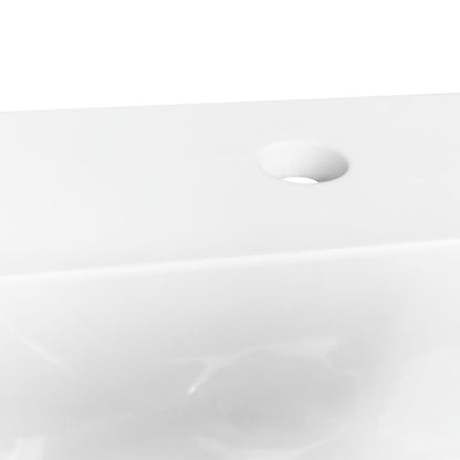 60'' KubeBath White Quartz Counter-Top W/ Under-Mount Sink